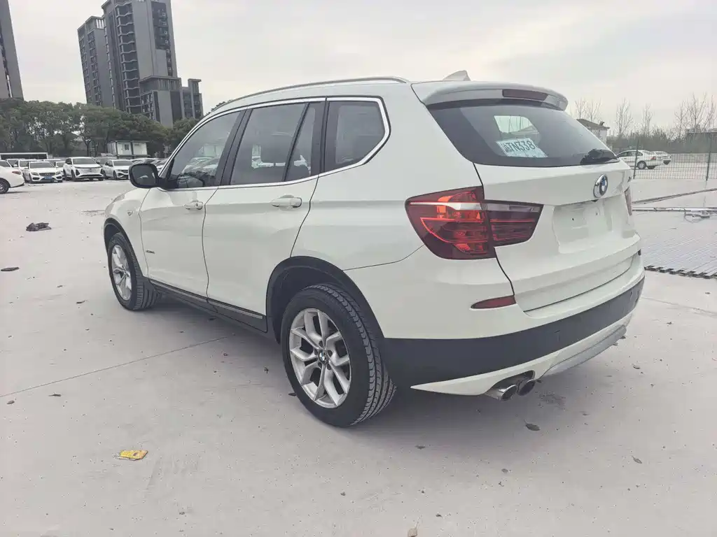 BMW X3 2012 xDrive28i Lead
