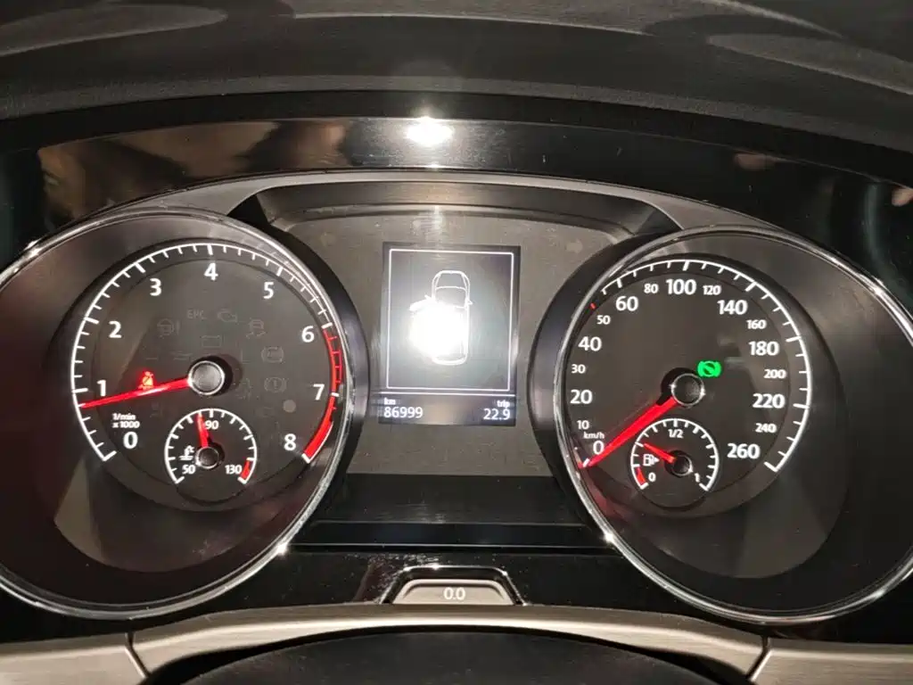 Volkswagen Touran — миниатюра 12