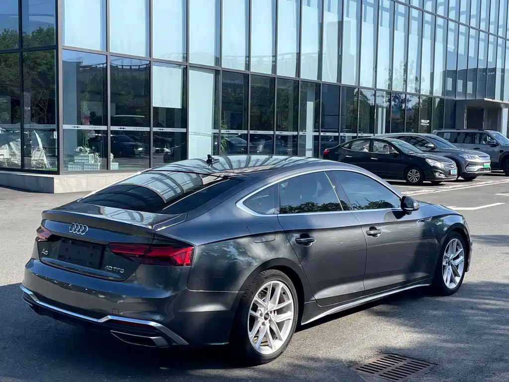Audi A5 (Import) — миниатюра 16