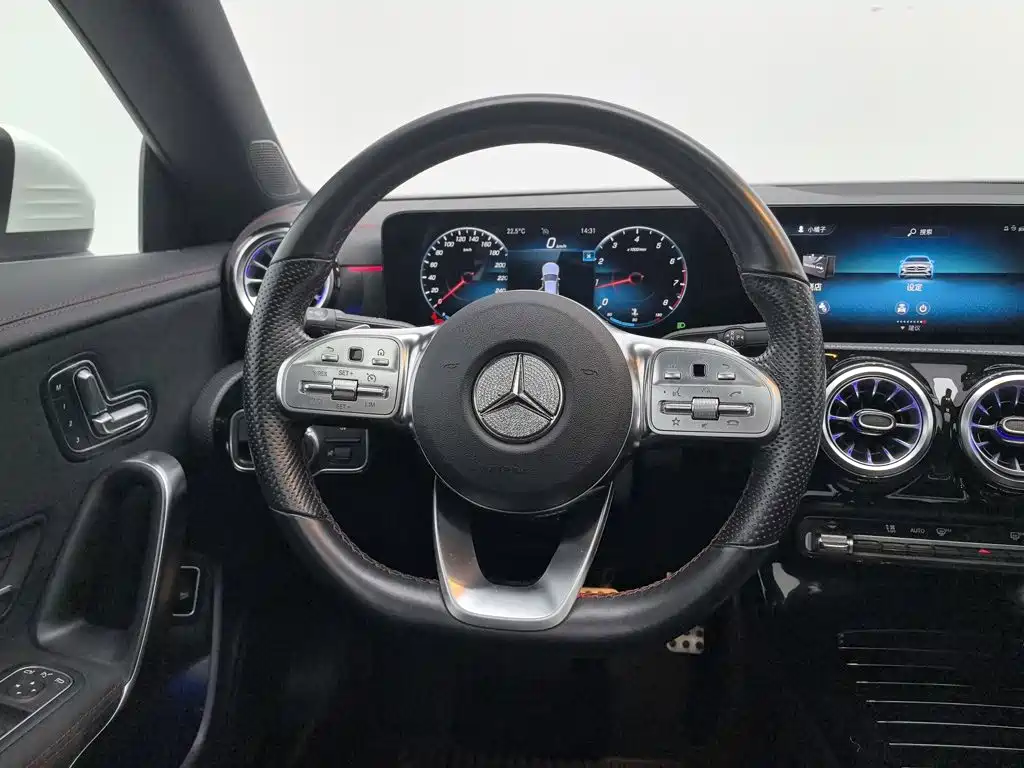 Mercedes-Benz CLA (Import) — миниатюра 11