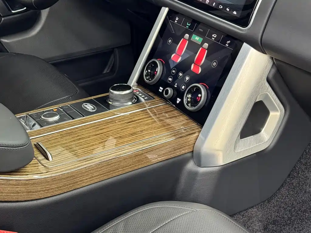 Land Rover Range Rover — миниатюра 11