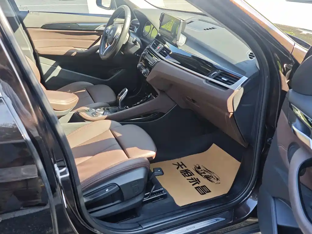 BMW X1 — миниатюра 13