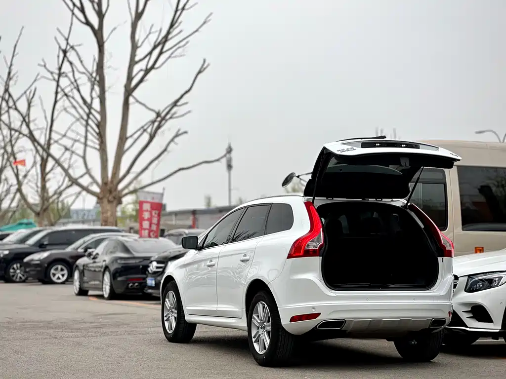 Volvo XC60 2017 T5 AWD