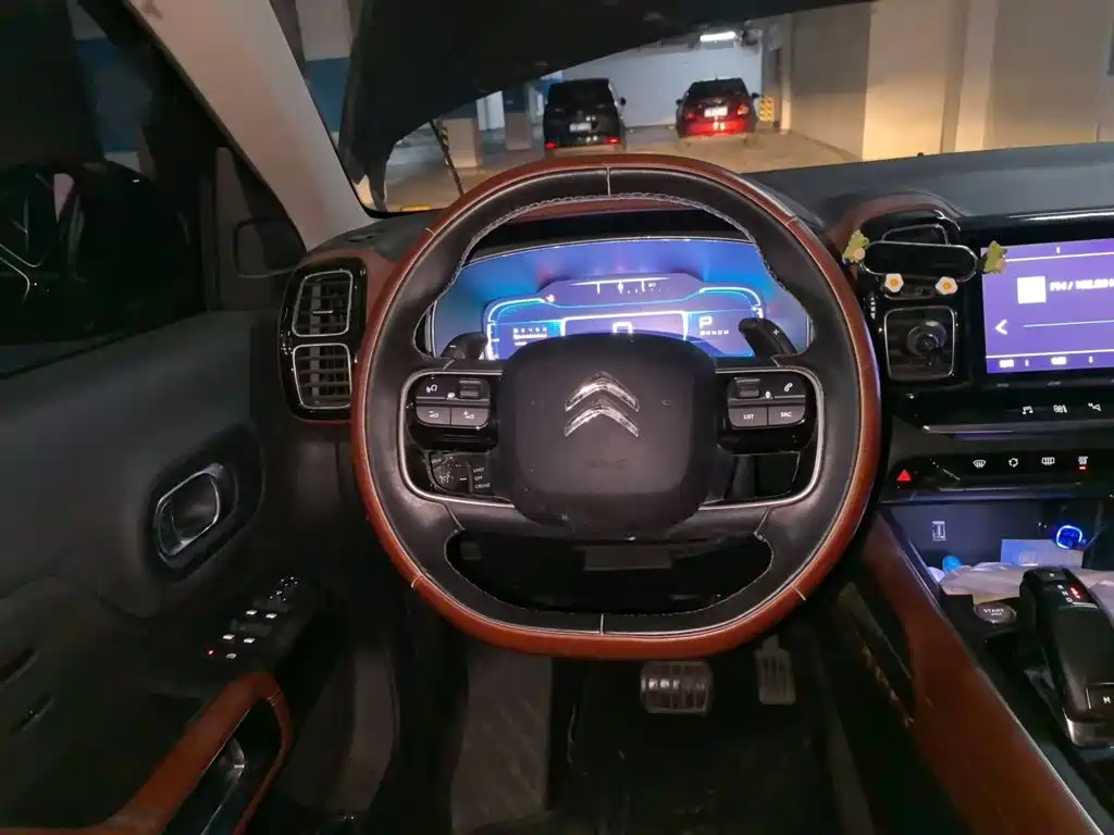 Citroen C5 AIRCROSS — миниатюра 3