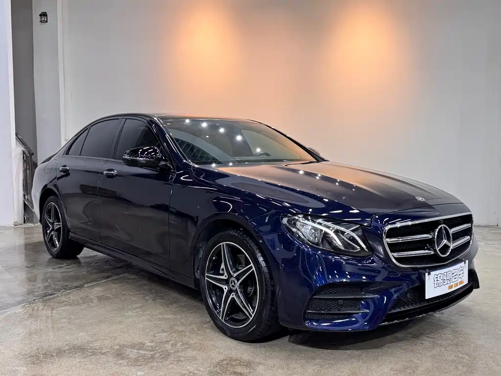 Mercedes-Benz E-Class (Import) — миниатюра 3