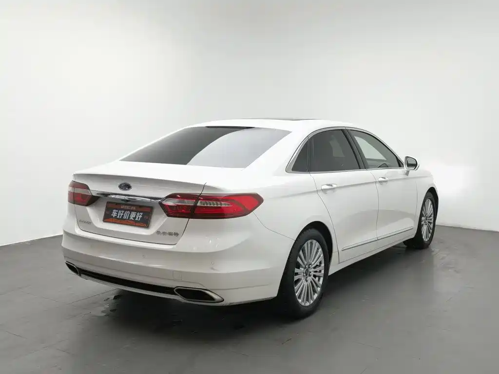 Ford Taurus — миниатюра 2