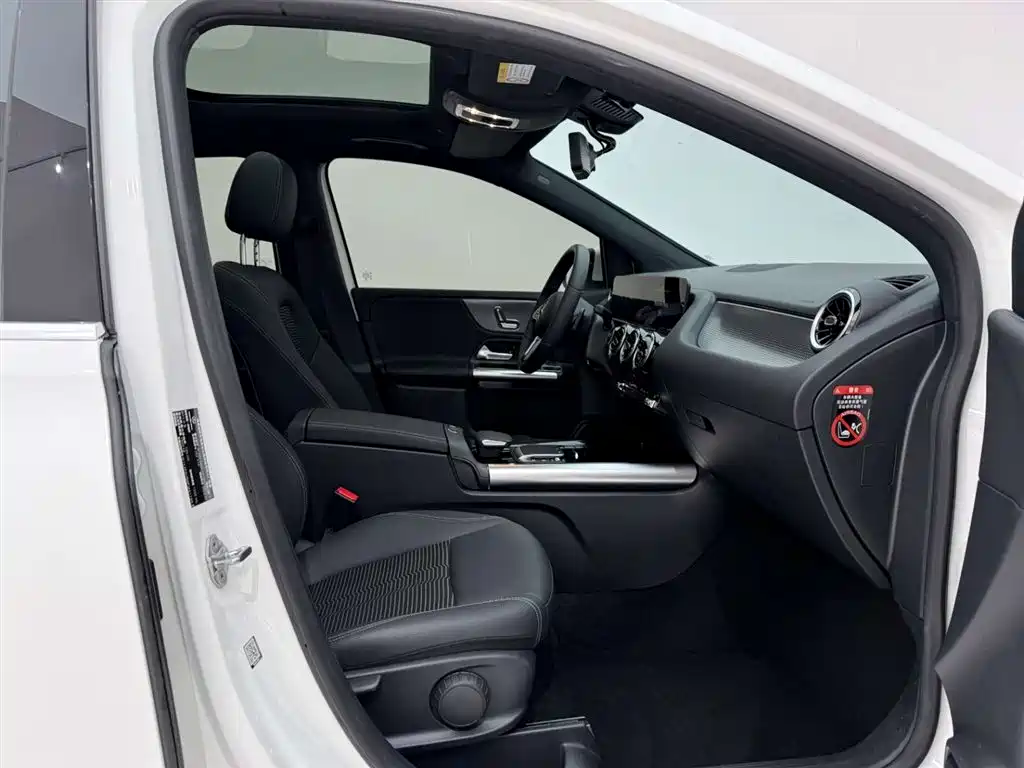 MERCEDES-BENZ B CLASS