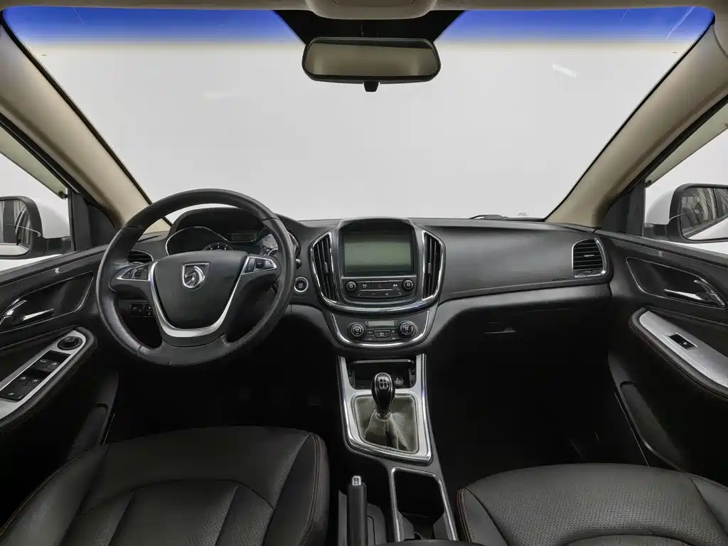 Baojun 560 — миниатюра 5