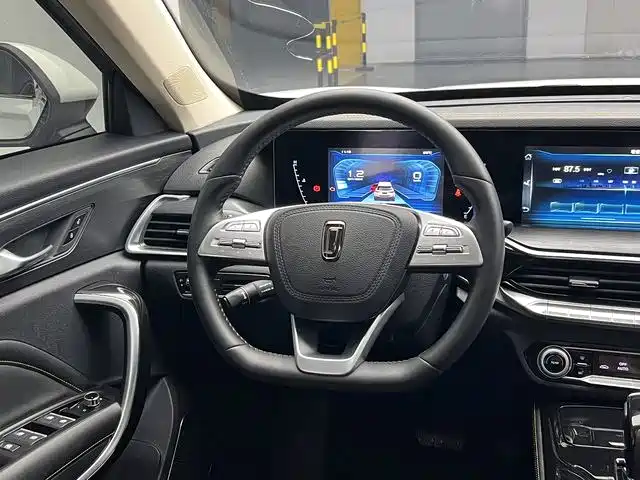 Bestune T77 — миниатюра 10