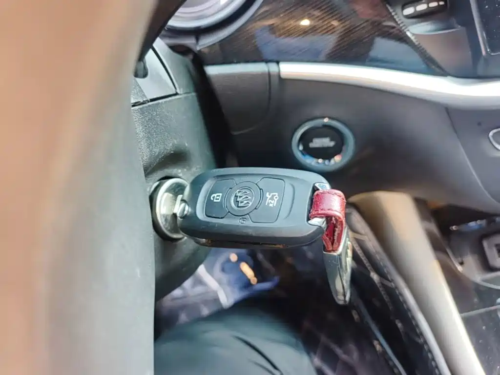 Buick Verano — миниатюра 9