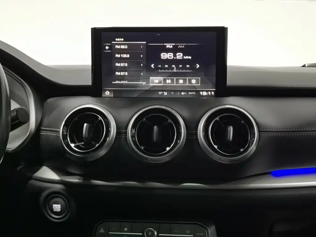 Wey Wey VV6 — миниатюра 12