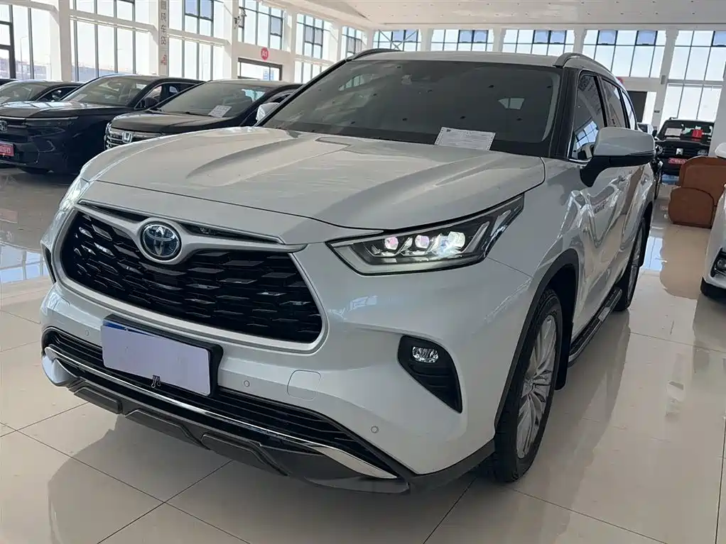 Toyota Highlander 2024