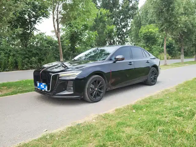 2025 Hongqi H5