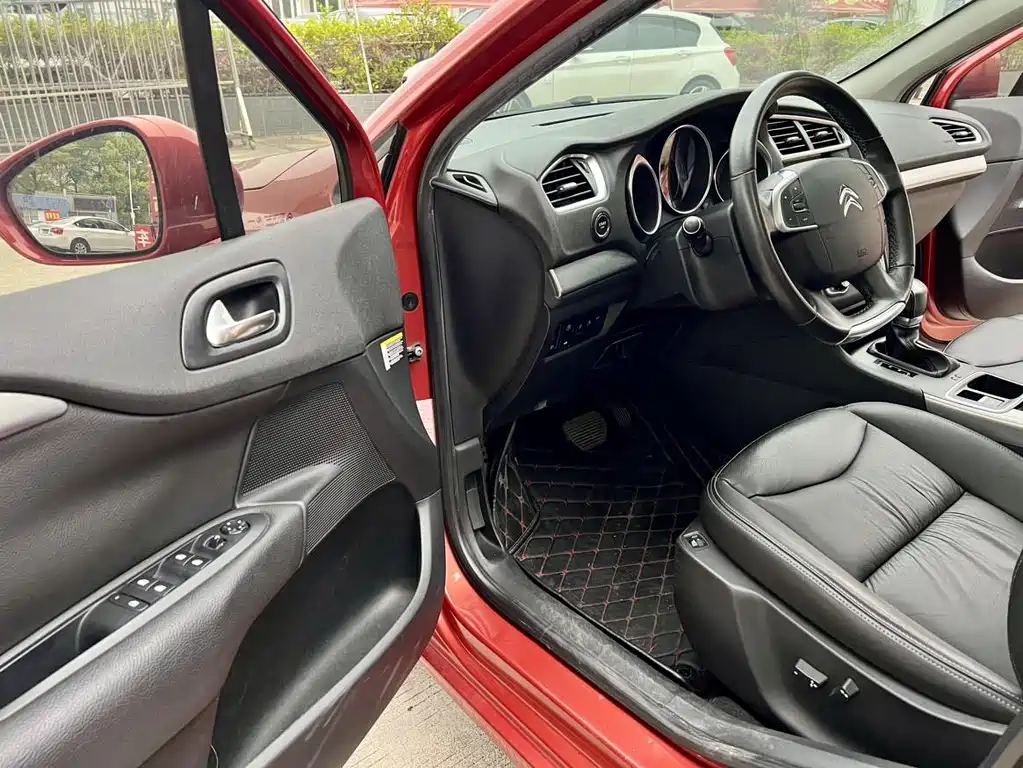 Citroen C4L — миниатюра 12