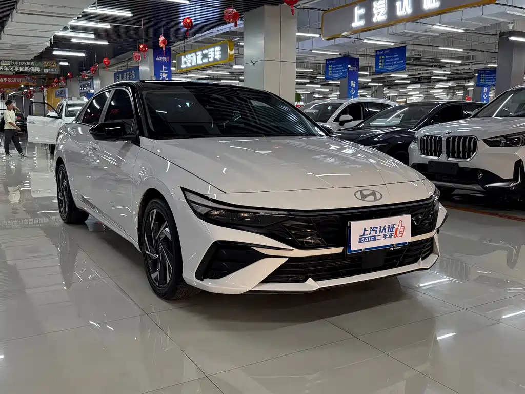 Hyundai Elantra — миниатюра 2