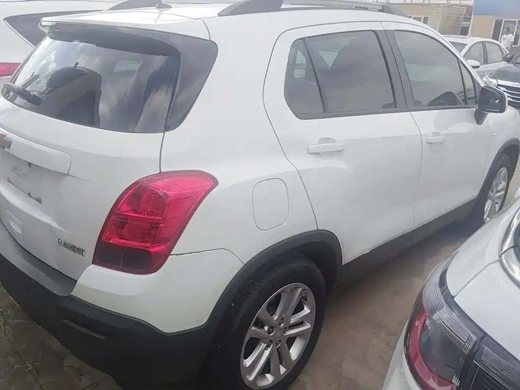 Chevrolet Trax — миниатюра 7