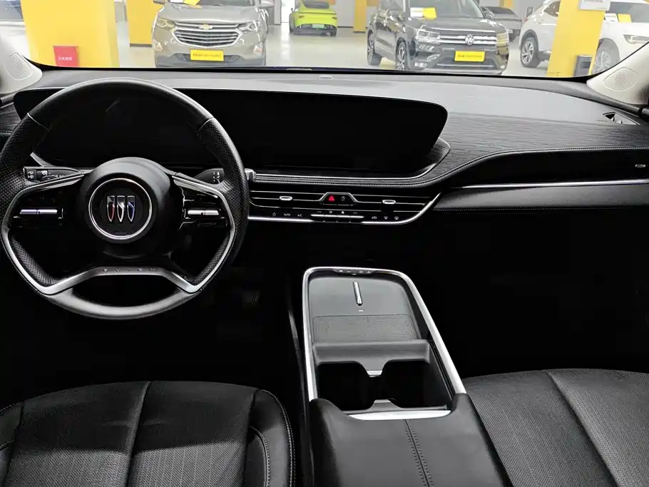 Buick LaCrosse — миниатюра 12