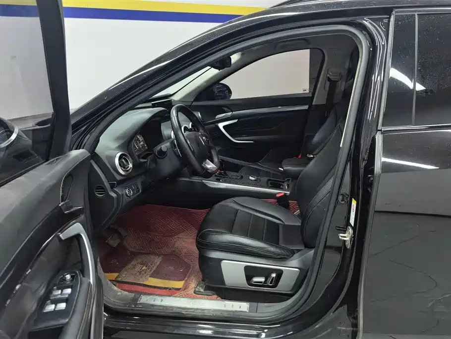 WEI PAI WEI BRAND VV7