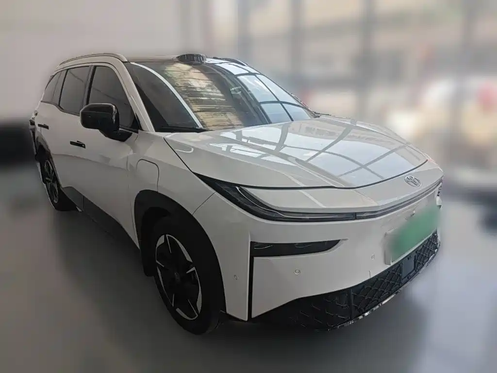 Toyota bZ3X — миниатюра 25