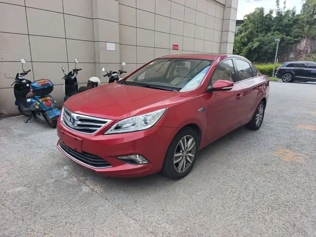 Changan Eado — миниатюра 2