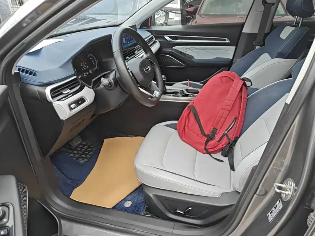 Geely Emgrand — миниатюра 15