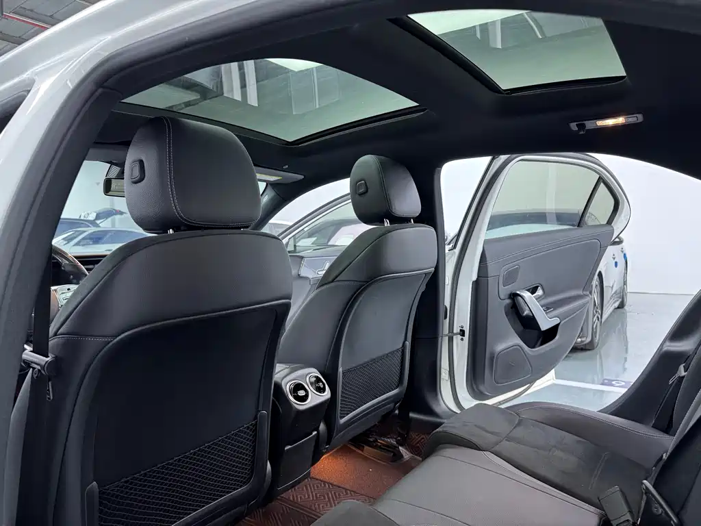 MERCEDES-BENZ A CLASS