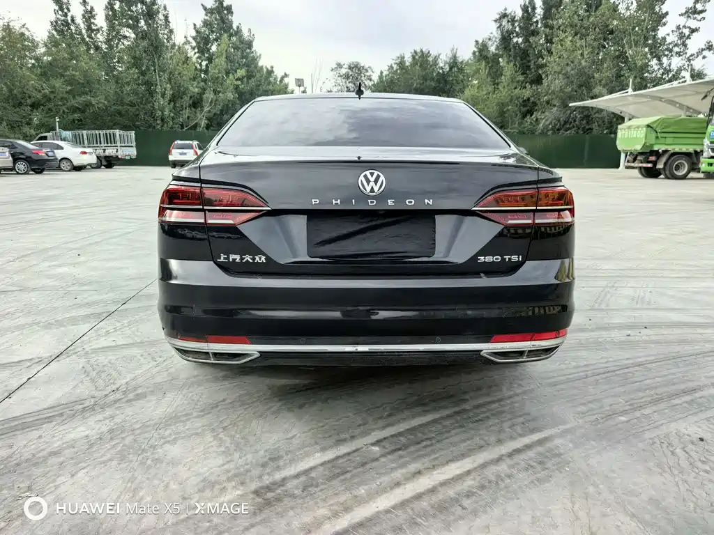 Volkswagen Phideon — миниатюра 8