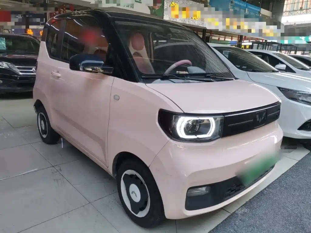 Wuling MINIEV — миниатюра 4