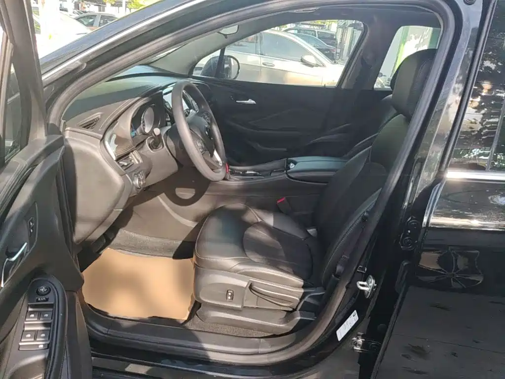 Buick Envision Plus — миниатюра 15