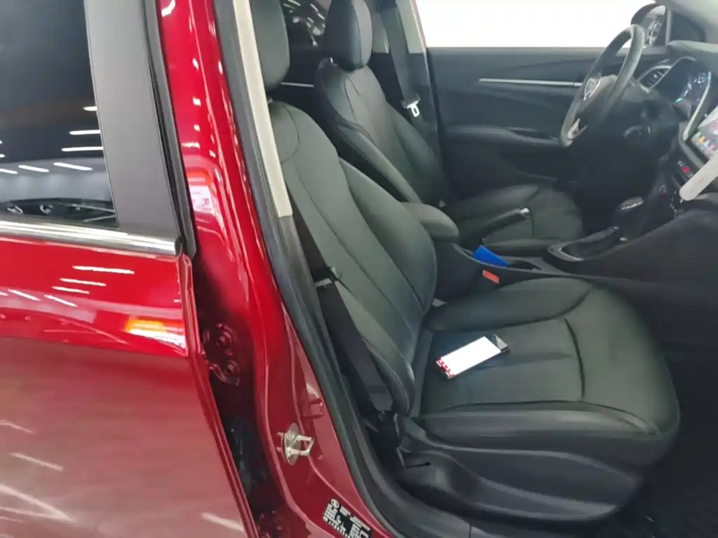 Buick Excelle — миниатюра 25