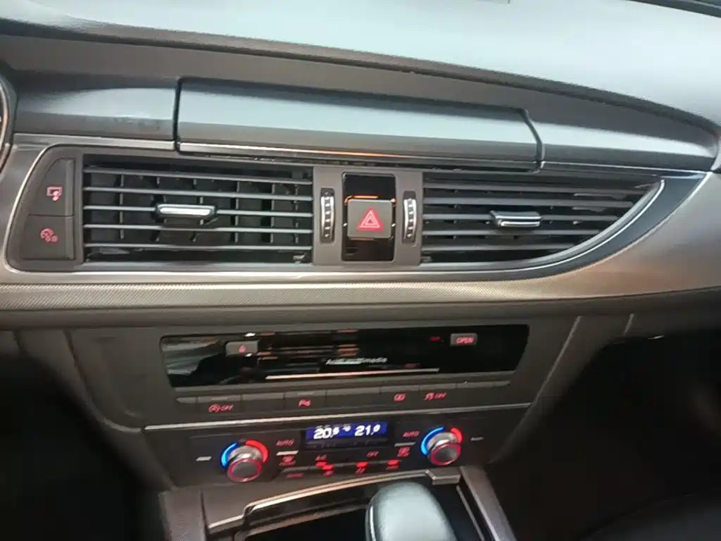 Audi A6L — миниатюра 13