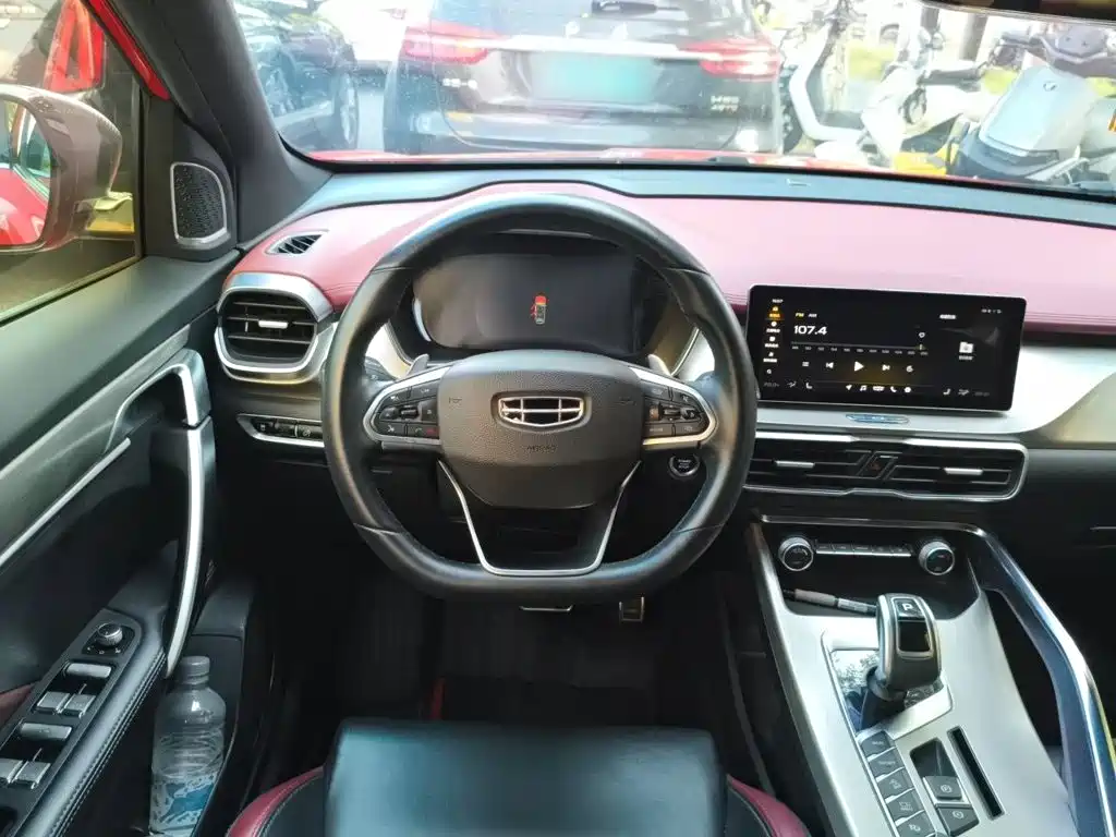 Geely Binyue — миниатюра 3