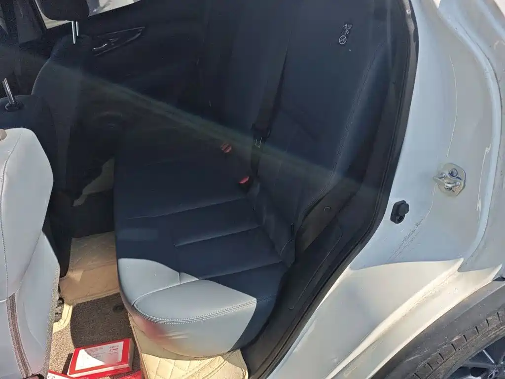 Nissan Qashqai — миниатюра 18