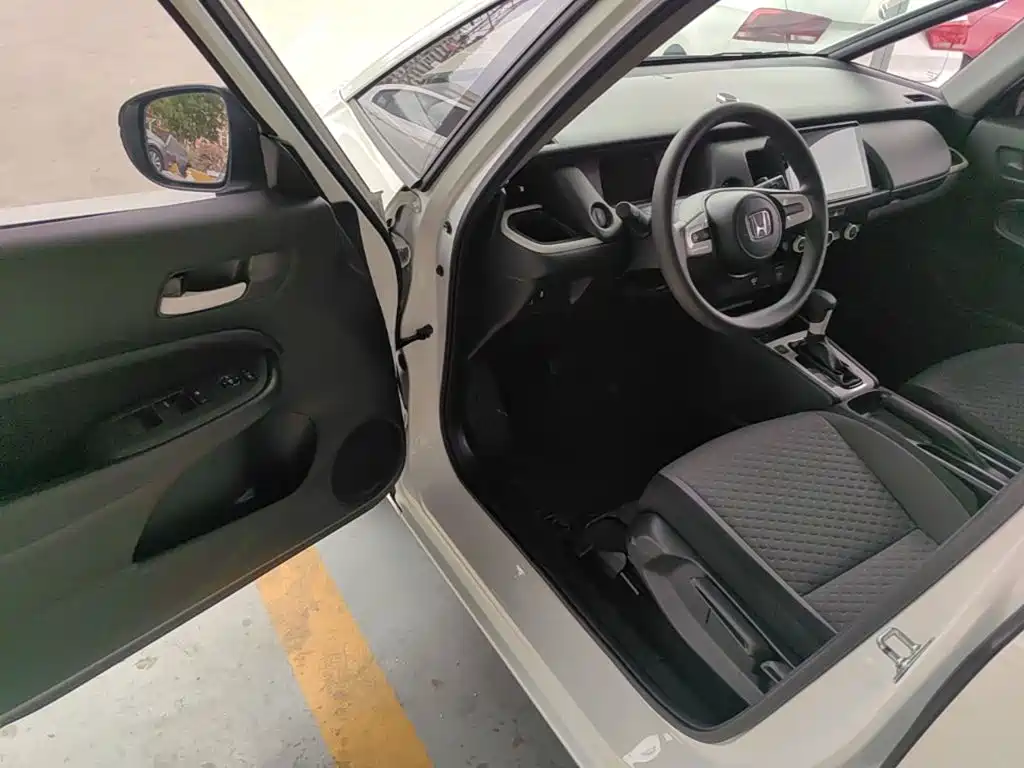 Honda Fit — миниатюра 16