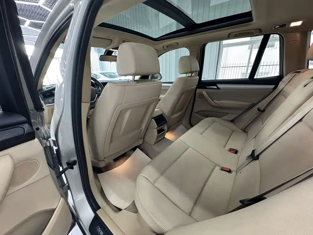 BMW X3 (Import) — миниатюра 9