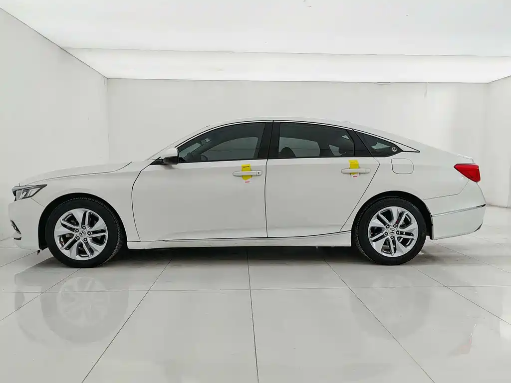 Honda Accord 2018 260TURBO Elite VI