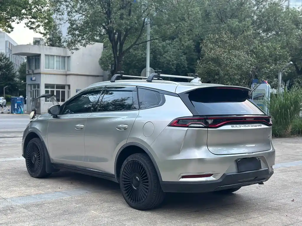 BYD Tang — миниатюра 7