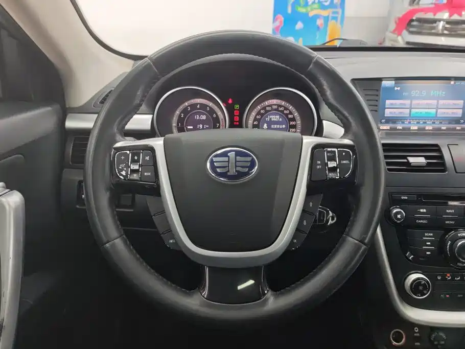 Bestune X80 — миниатюра 15