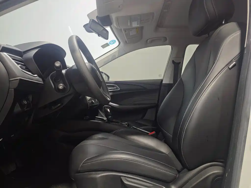 Roewe i5 — миниатюра 11