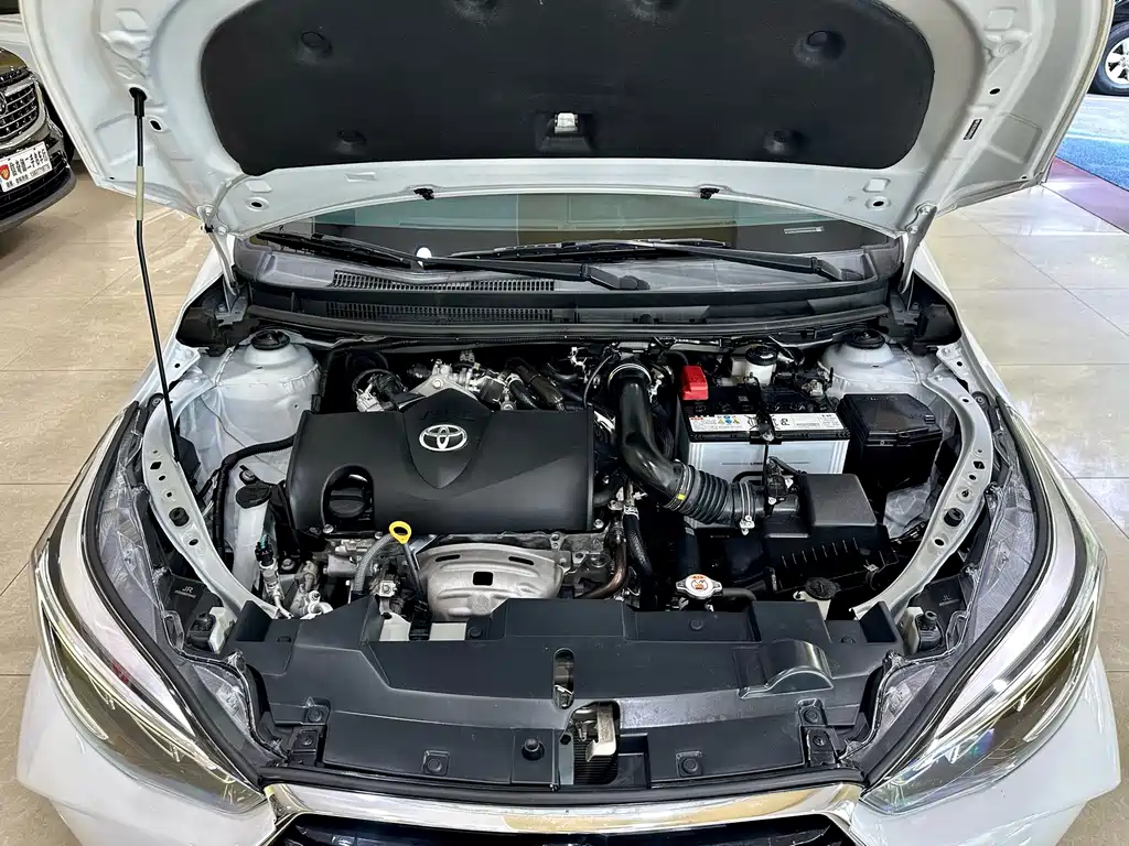 Toyota Yaris L — миниатюра 21