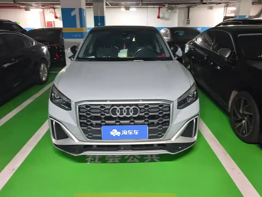 Audi Q2L — миниатюра 2