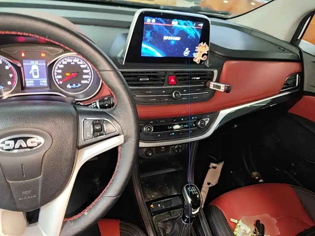 JAC Refine S3 — миниатюра 10