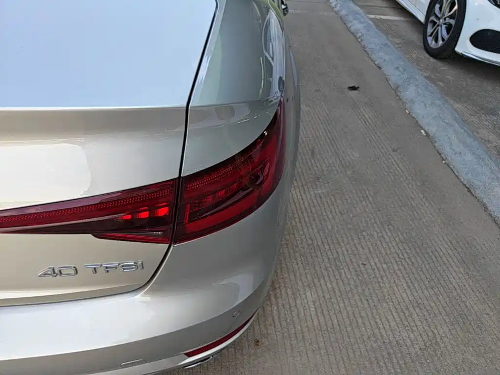 Audi A4L — миниатюра 8