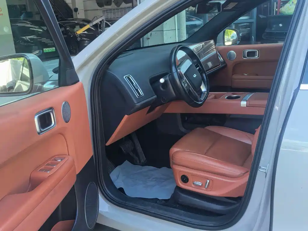 Li Auto Li L6 — миниатюра 4