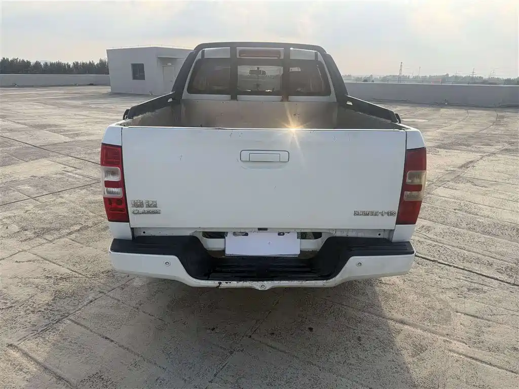 Isuzu RE-MAX Ruimai — миниатюра 8