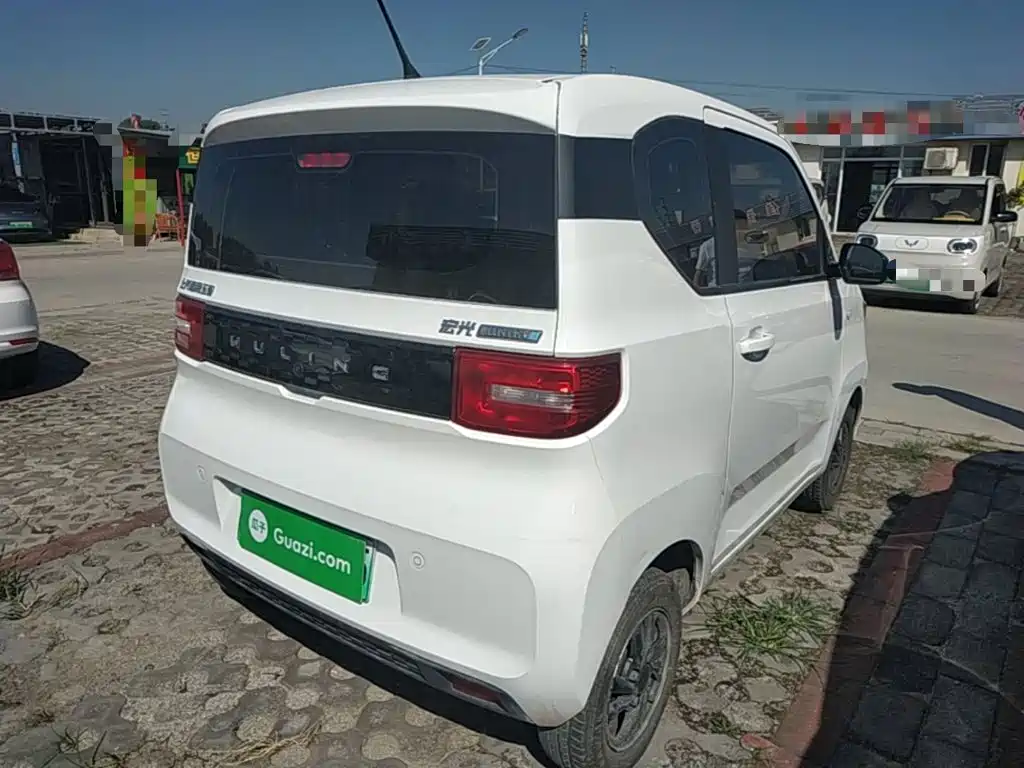 Wuling MINIEV — миниатюра 7