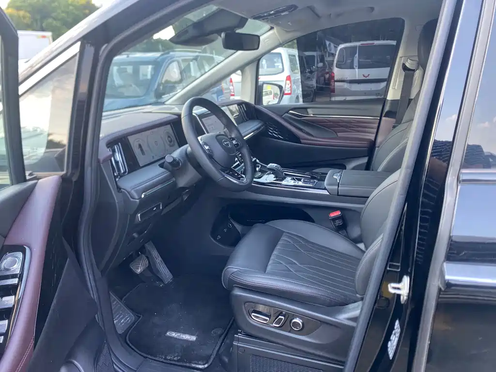 GAC Motor Trumpchi M8 — миниатюра 4