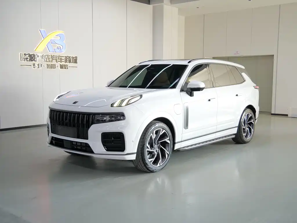 Lynk & Co 09 EM-P 2022
