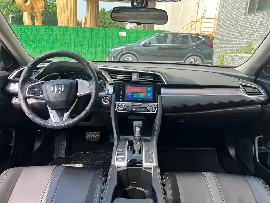 Honda Civic — миниатюра 18