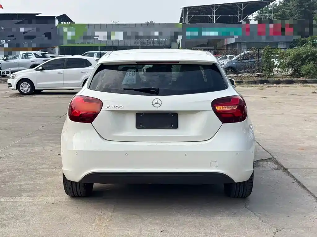 Mercedes-Benz A-Class (Import) — миниатюра 6